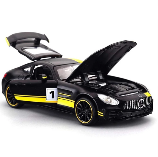 Mercedes AMG 1:24 Die-Cast Model Car Toy