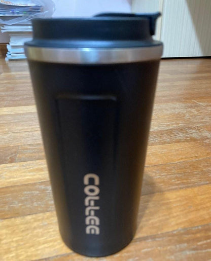 Vacuum flag container